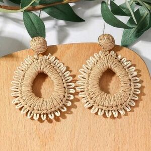 Woven Rattan Pear-shape Teardrop Statement Earrings